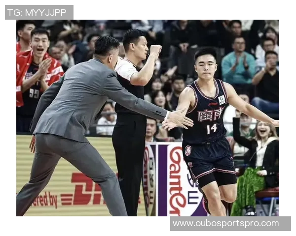 热身赛精彩纷呈张文逸砍下26分助力广东全运男篮战胜西班牙赫罗纳队