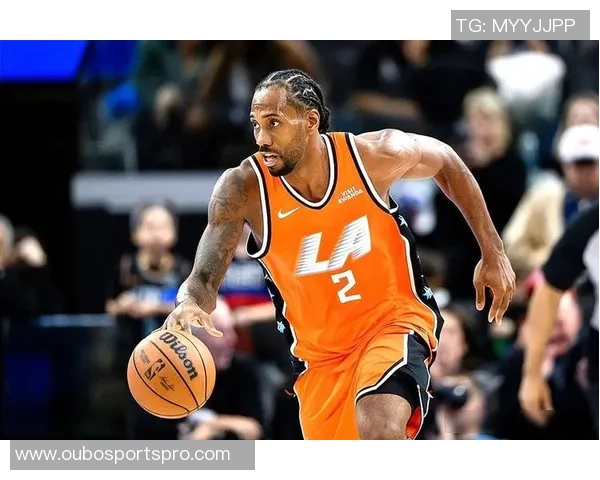 小卡主动要求下场膝盖遭科林斯重击引发关注